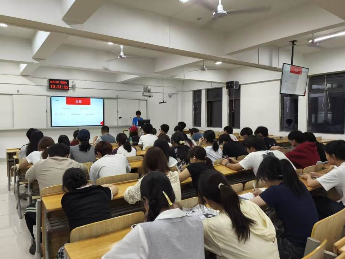 会议室里的人们 AI 生成的内容可能不正确。